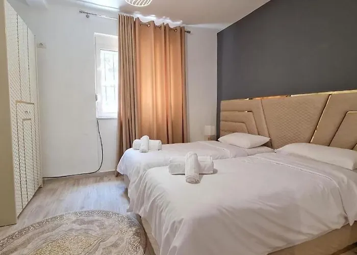 Apartment Center *