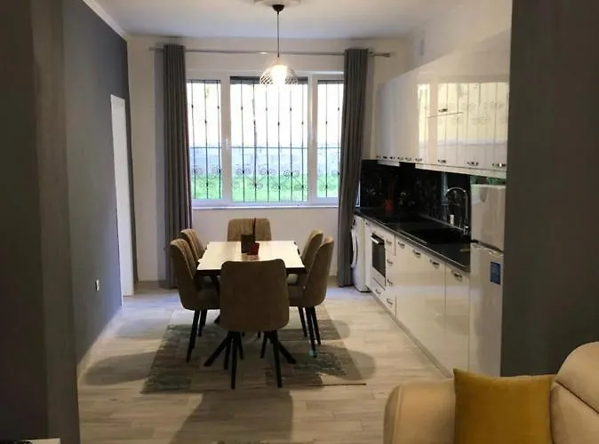 Center Apartamento Korce